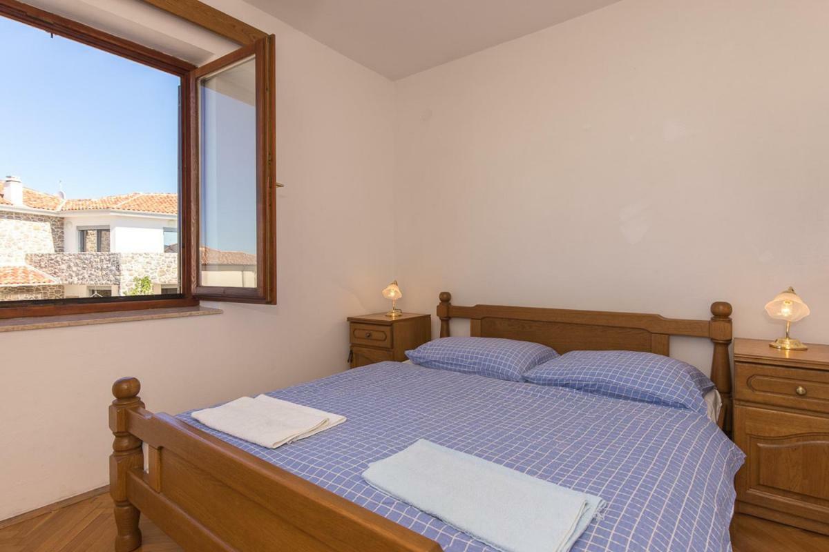 Rooms Miramare 克尔克 外观 照片